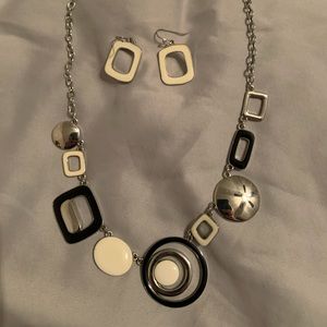 Lia Sophia black & white set